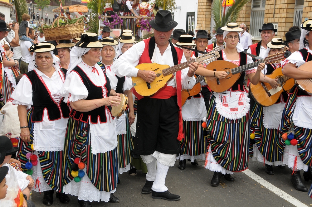 Die 5 besten Wallfahrten und 3 unverzichtbaren Tänze der "Los Magos" auf Teneriffa
