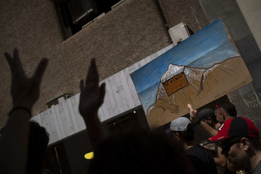 Massenproteste auf den Kanarischen Inseln gegen Massentourismus und Umweltzerstörung