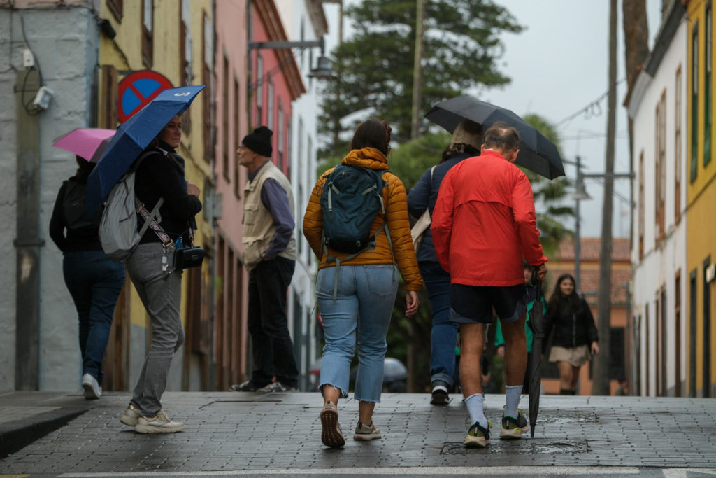 Das heutige Wetter auf den Kanarischen Inseln, Insel für Insel: lokal mäßiger Regen