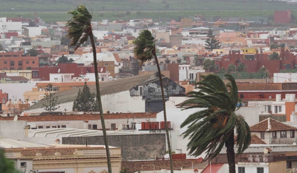 Anhaltend unbeständig: Regen, Wind und sinkende Temperaturen prägen das Wetter auf den Kanarischen Inseln