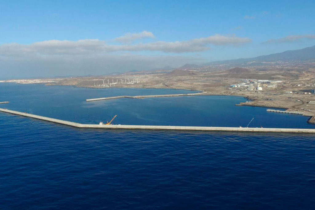 Countdown auf Teneriffa: komplexe internationale Evakuierungsoperation für das von Hantavirus betroffene Kreuzfahrtschiff