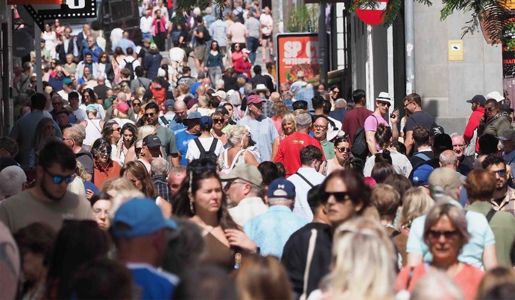 Die Arbeitslosigkeit auf den Kanarischen Inseln sinkt im Juni um 2.189 Personen und liegt 5,5 % unter dem Vorjahreswert